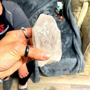 Clear quartz point